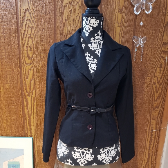 bizz girl Jackets & Blazers - 💖3/20Black belted blazer with glitter detail